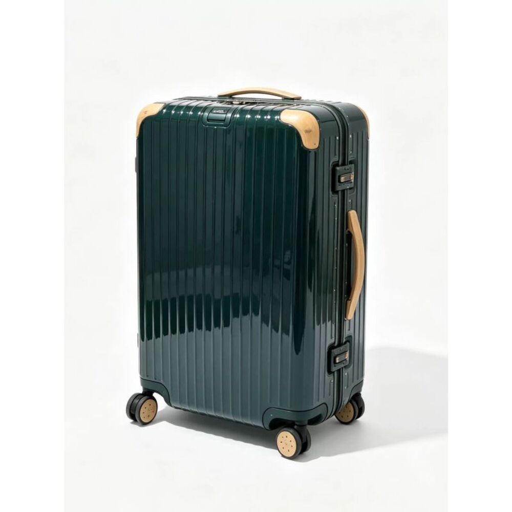 Rimowa Women Pre-Loved Bag Very Good Condition
